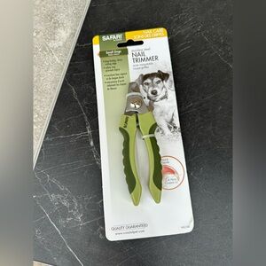 Safari Stainless Steel Nail Trimmer for small dogs